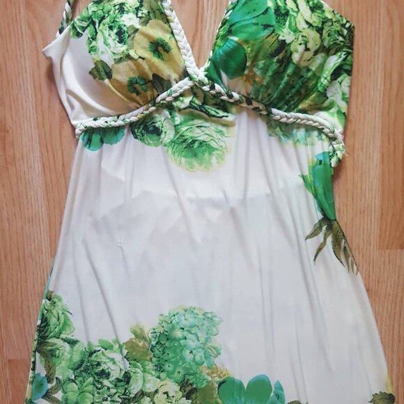 Gorgeous tropical print maxi dress/sundress. - Picture 10 of 12